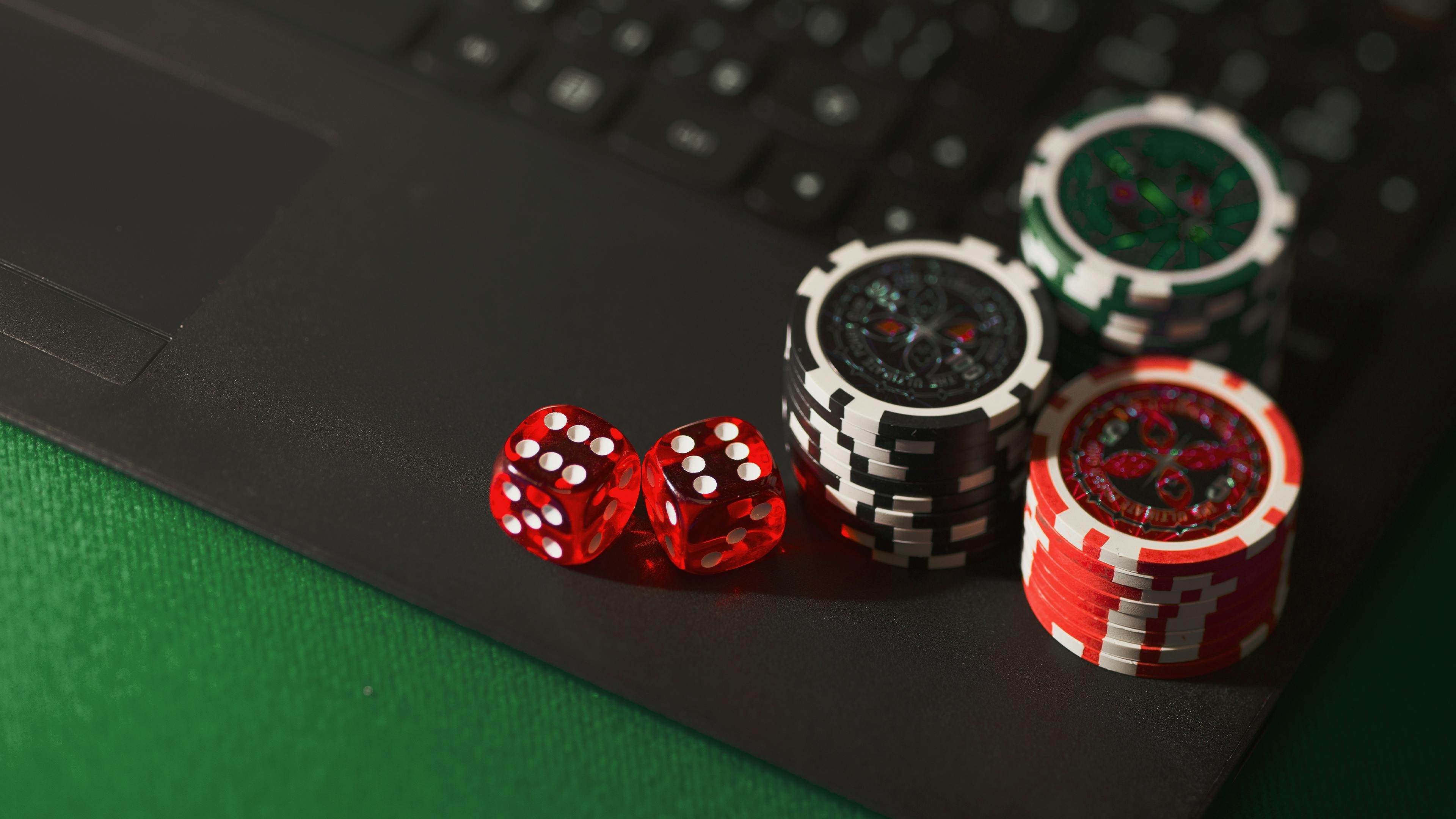 bet635